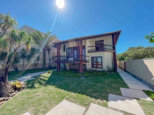 Casa com 4 dormitórios à venda, 650 m² por R$ 6.000.000,00 - Itacoatiara - Niterói/RJ