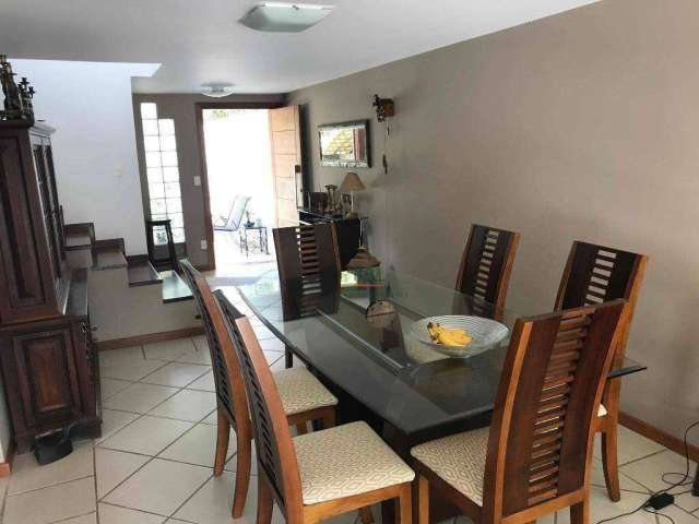 Casa com 3 dormitórios à venda, 350 m² por R$ 1.150.000,00 - Pendotiba - Niterói/RJ