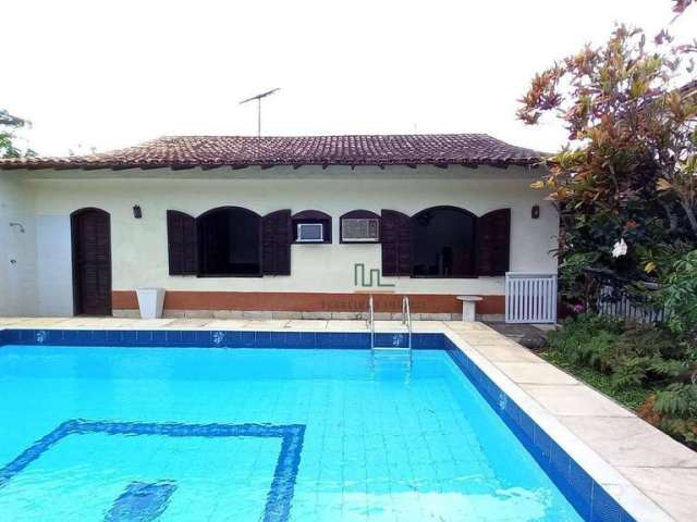 Casa com 3 dormitórios à venda, 150 m² por R$ 897.000,00 - Itaipu - Niterói/RJ