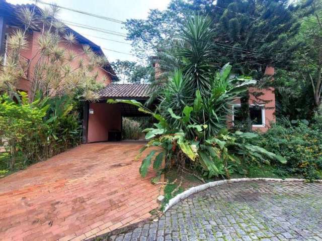 Casa com 3 dormitórios à venda, 180 m² por R$ 590.000,00 - Itaipu - Niterói/RJ