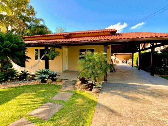 Casa com 3 dormitórios à venda, 210 m² por R$ 720.000,00 - Várzea das Moças - Niterói/RJ