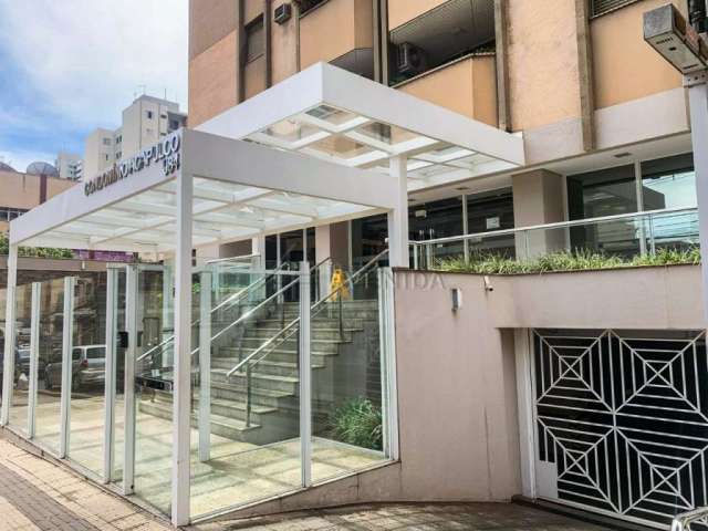 Apartamento com 3 quartos para alugar na Avenida Paraná, --, Centro, Londrina por R$ 2.500