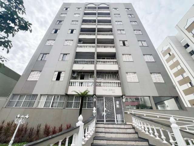 Apartamento com 3 quartos para alugar na Jorge Velho, --, Centro, Londrina por R$ 1.650