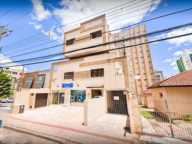 Apartamento com 1 quarto para alugar na Avenida Rio de Janeiro, --, Centro, Londrina por R$ 1.350