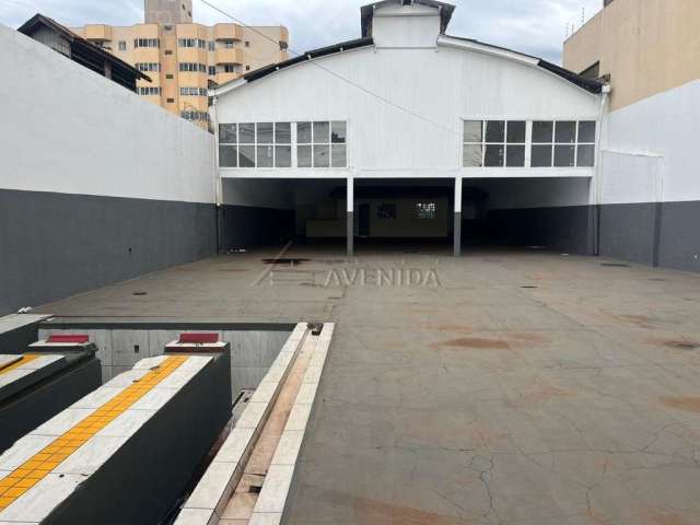 Barracão / Galpão / Depósito à venda na Avenida Jorge Casoni, --, Centro, Londrina por R$ 1.400.000