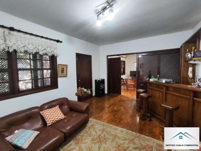 Casa para Locação em Belo Horizonte, Santa Rosa, 3 dormitórios, 1 suíte, 3 banheiros, 6 vagas