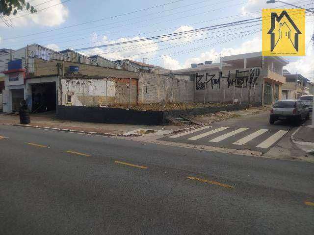 Terreno - Em rua, para Venda em São Paulo/SP