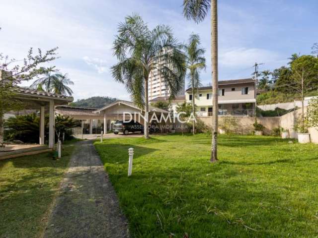 Casa com 5 quartos à venda na Rua Gustavo Salinger, 118, Itoupava Seca, Blumenau, 521 m2 por R$ 1.800.000