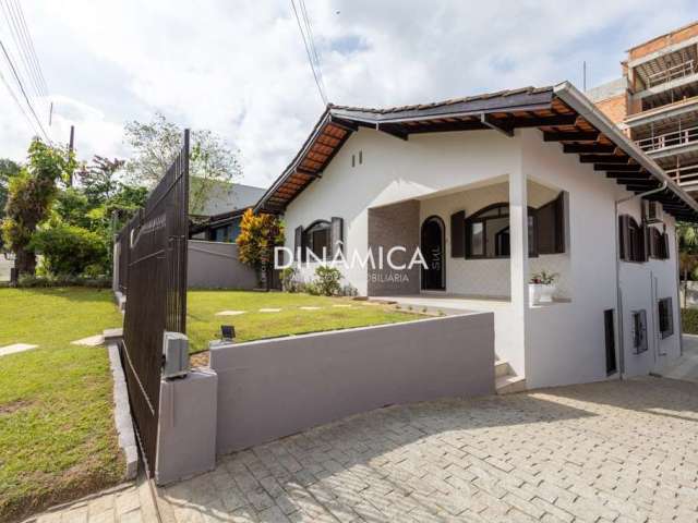 Casa com 3 quartos à venda na Alameda Roberto Grosenbarch, 30, Vorstadt, Blumenau, 167 m2 por R$ 1.600.000