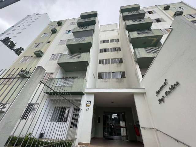 Apartamento com 3 quartos para alugar na Vila Nova, Blumenau , 75 m2 por R$ 1.500