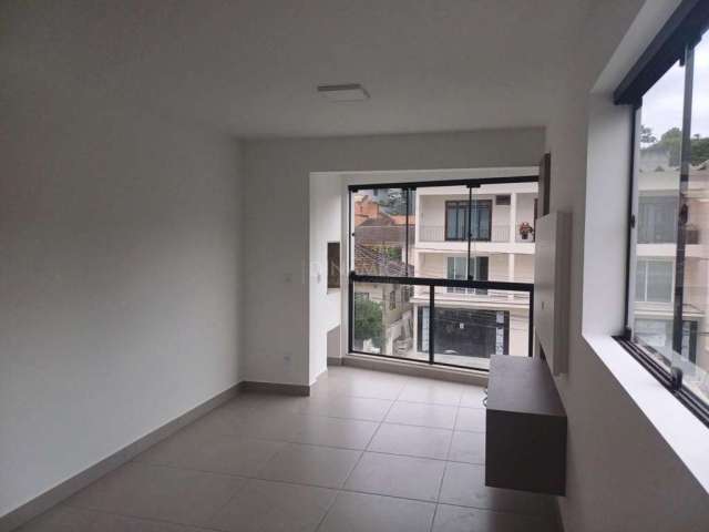 Apartamento com 2 quartos para alugar na Vila Nova, Blumenau , 60 m2 por R$ 2.250