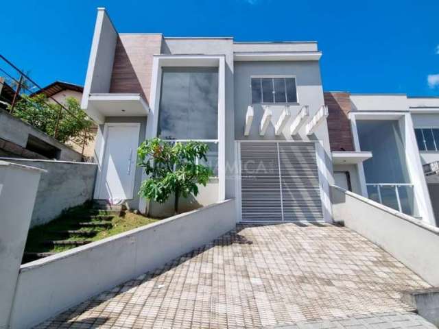 Casa com 3 quartos à venda na Rua Arthur Nahring, 126, Escola Agrícola, Blumenau, 126 m2 por R$ 750.000