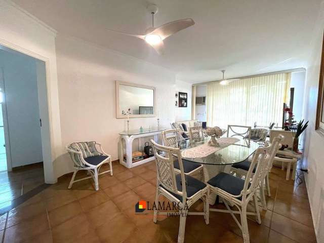 Apartamento a venda no Guaruja c/ 03 Dormitorios.