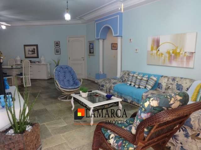 Apartamento de 4 dormitorios  no Guaruja