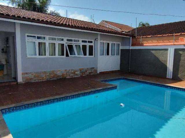 Casa com 4 dormitórios e piscina à venda, 246 m² por R$ 650.000 - Estância São José - Peruíbe/SP