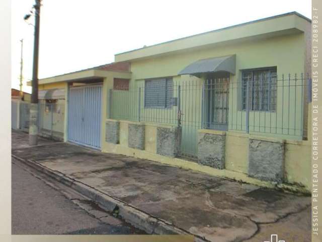 Casa para Venda em São João da Boa Vista, Jardim São Jorge, 4 dormitórios, 2 banheiros, 2 vagas