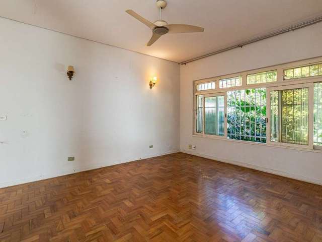 Casa tipo  para venda com 2 quartos, 136m²