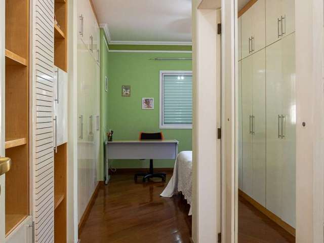 Casa em condomínio  para venda com 4 quartos, 336m²