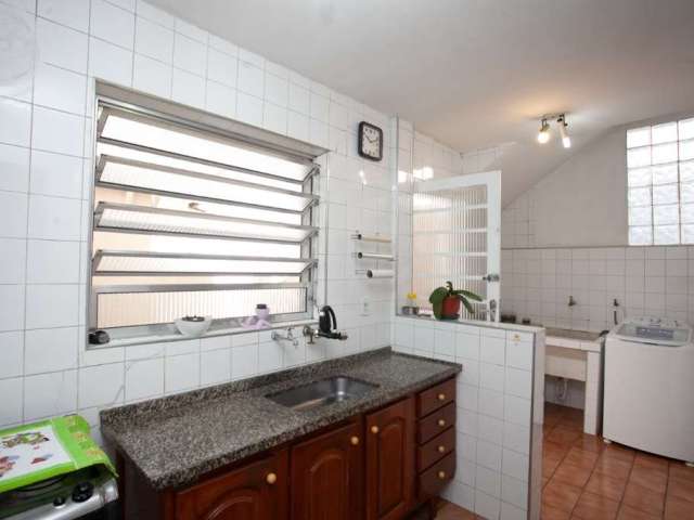 Casa tipo  para venda com 2 quartos, 160m²