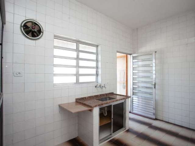 Casa tipo  para venda com 2 quartos, 76m²