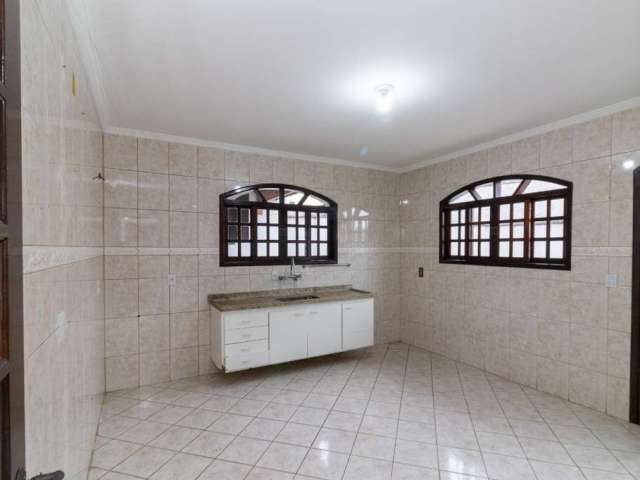 Sobrado  para venda com 3 quartos, 200m²