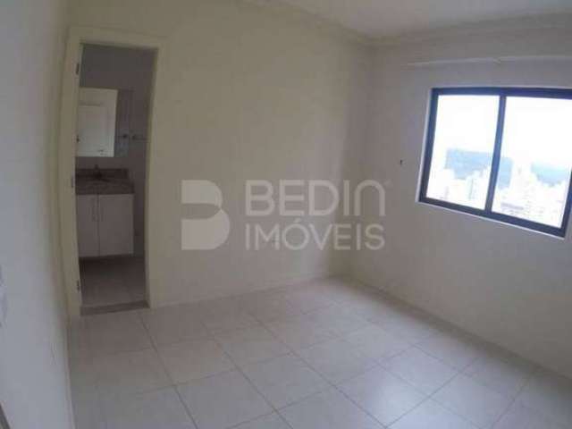 Apartamento 103m²  03 dormitórios locação anual