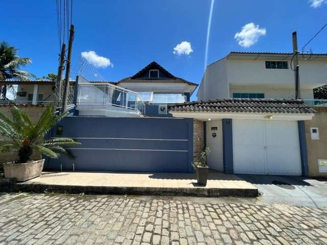 Linda casa a Venda  no centro de Vargem Grande, 3 quartos 1 suítes, piscina, sótão, churrasqueira e sauna !