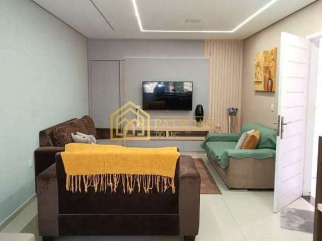 Sobrado com 3 dormitórios à venda, 360 m²