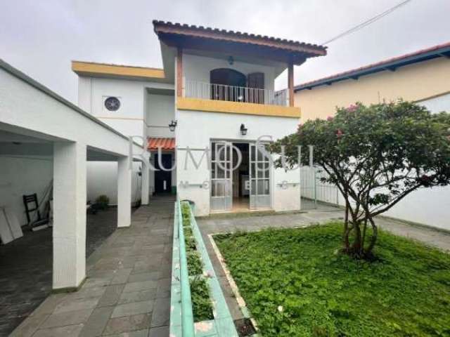 Casa com 3 quartos à venda na Osvaldo Jose de Oliveira, 100, Jardim Prudência, São Paulo por R$ 1.900.000