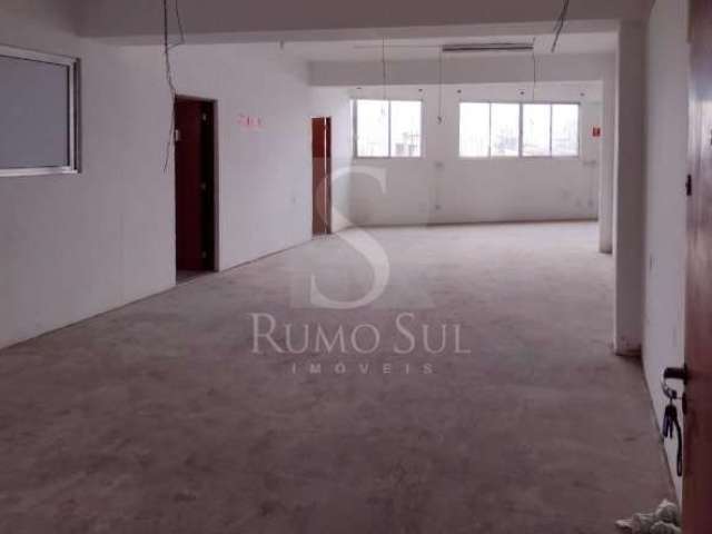 Sala comercial para alugar na Rua Arnaldo Magniccaro, 710, Campo Grande, São Paulo por R$ 3.000