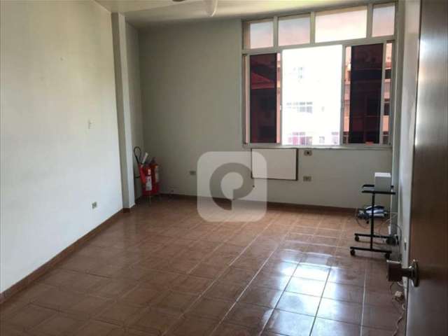 Sala Comercial à venda com 29m² em Tijuca