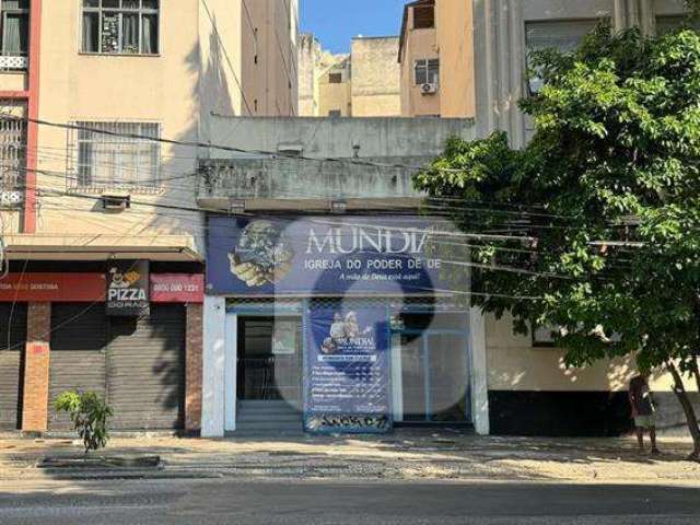 Ótimo prédio comercial na Tijuca!