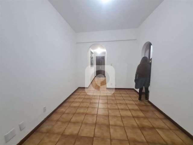 Apartamento dois quartos com vaga  excelente ponto Tijuca.