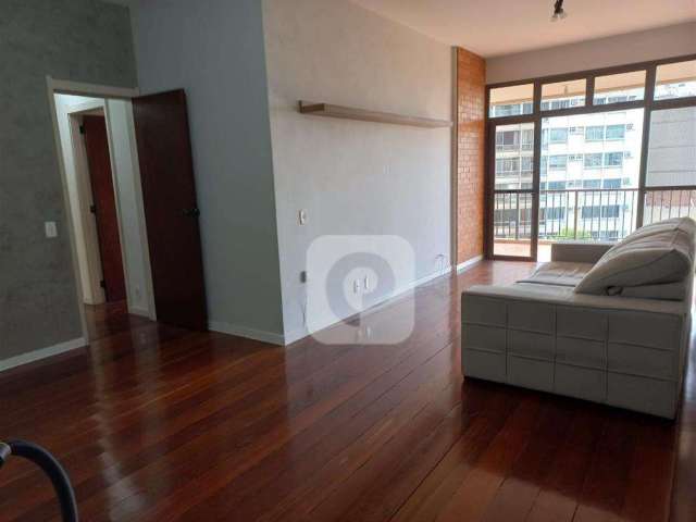 apartamento de 120m², 3 Qts com armários, sendo 1 suíte com varanda e vista livre para o Verde