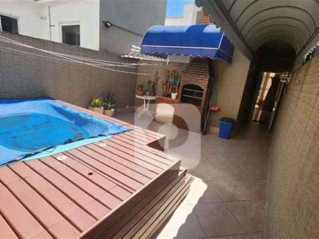 Casa Triplex Completa na Tijuca com Piscina e Churrasqueira!