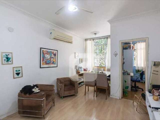 Descubra seu lar na Tijuca, em um apartamento aconchegante de 80m²!