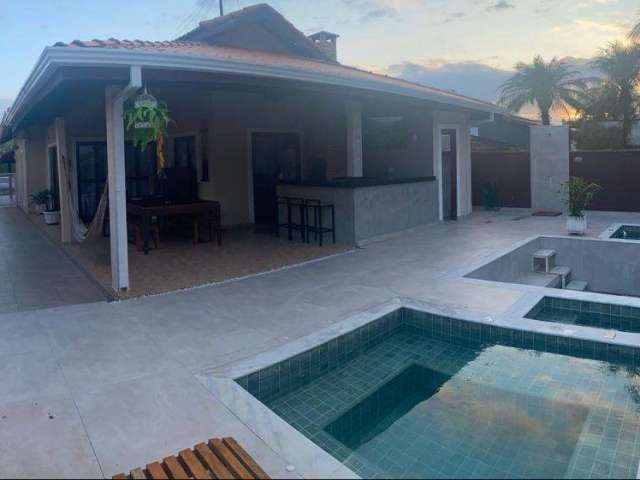 Casa em condomínio fechado com 4 quartos à venda na Morada Praia, Bertioga , 320 m2 por R$ 1.500.000