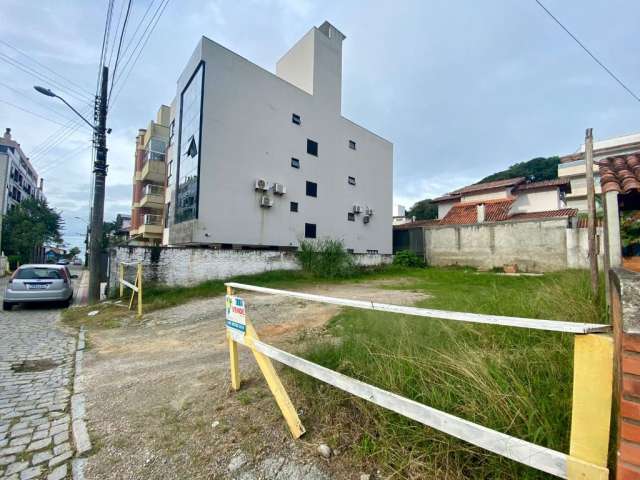 Terreno a VENDA no Centro de Bombinhas - (Exclusividade)