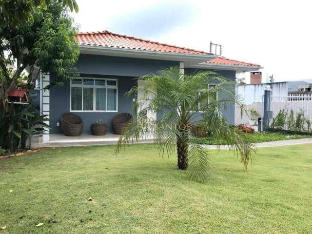 Casa com 4 dormitórios à venda, 150 m² por R$ 2.500.000,00 - Canasvieiras - Florianópolis/SC