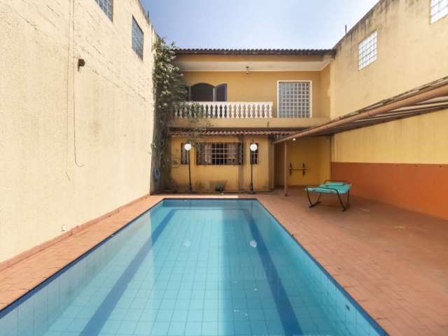 Atraente casa tipo  para venda com 3 quartos, 380m²