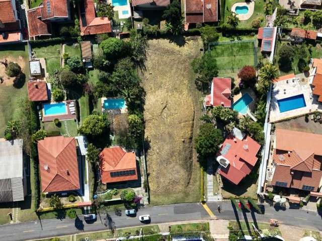 Agradável lote em condomínio  para venda, 1,512m²