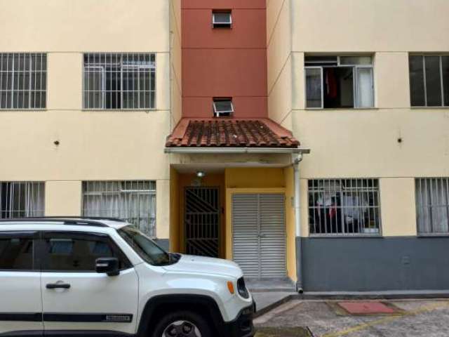 Apartamento 2 quartos, com vaga no Guarapiranga