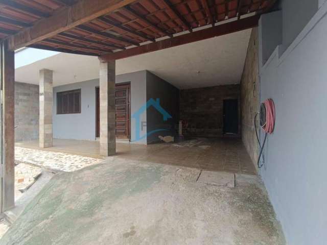 Casa para Locação em Contagem, Riacho Das Pedras, 3 dormitórios, 2 banheiros, 2 vagas