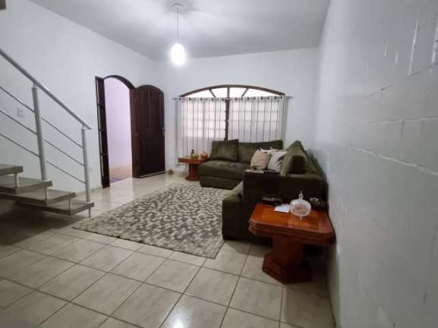 Casa com 3 quartos à venda no Alves Dias, São Bernardo do Campo , 167 m2 por R$ 580.000