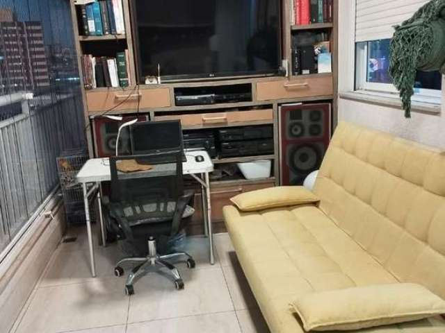 Apartamento à venda no Centro de São Bernardo do Campo-SP: 3 quartos, 1 suíte, 2 salas, 2 banheiros, 2 vagas, 94m². Venha conferir!