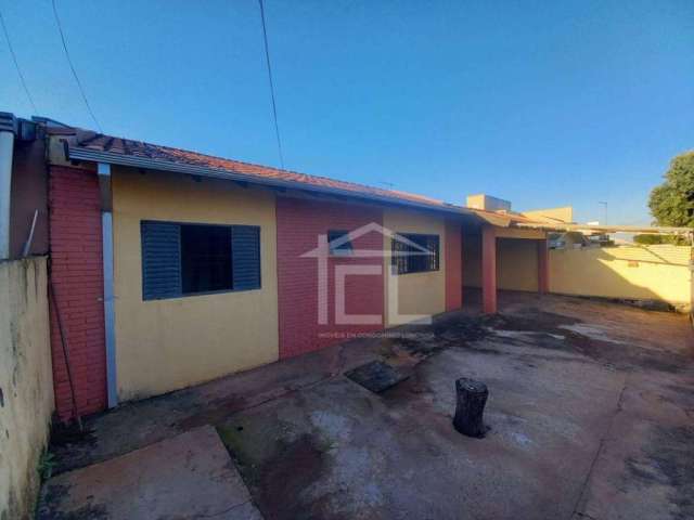 Casa com 3 dormitórios à venda, 91 m² por R$ 370.000 - Jardim Guararapes - Londrina/PR