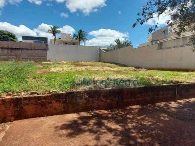 Terreno à venda, 525 m² por R$ 850.000,00 - Parque Residencial Alcântara - Londrina/PR