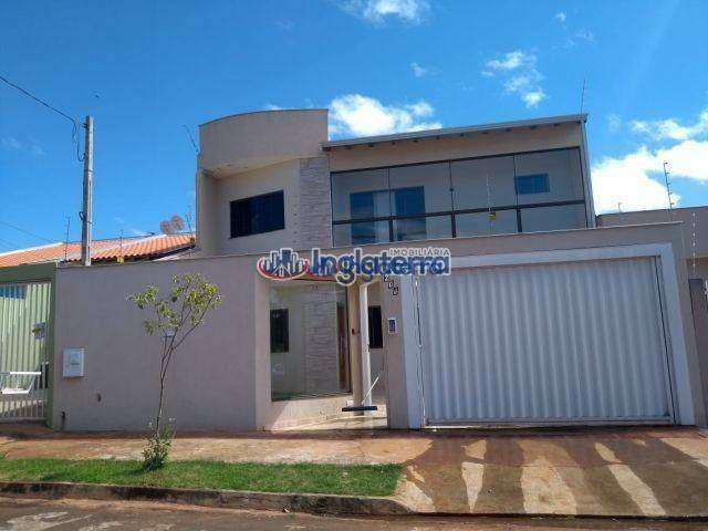 Casa, 250 m² - venda por R$ 750.000,00 ou aluguel por R$ 3.700,00/mês - Jardim Montecatini - Londrina/PR