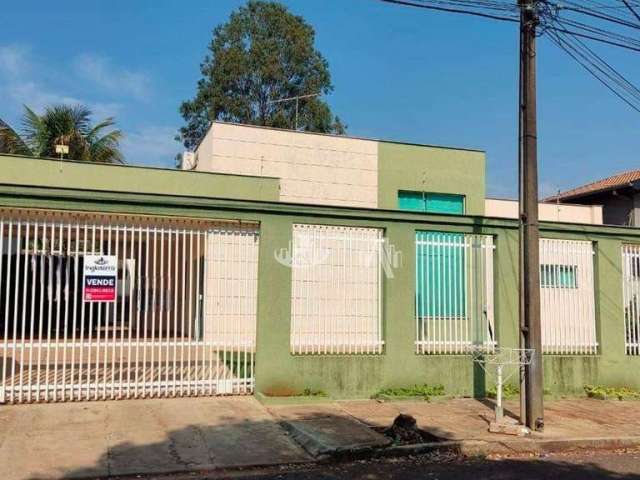 Casa com 3 quartos à venda, 250 m² por R$ 1.349.990 - Parque Residencial Granville - Londrina/PR