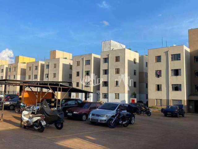 Apartamento com 2 quartos, 48 m² - venda por R$ 80.000 ou aluguel por R$ 850/mês - Jardim Maria Celina - Zona norte de Londrina/PR